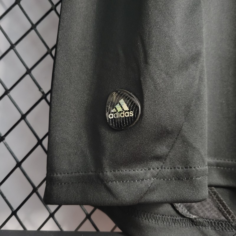Retro 2011/12 Real Madrid Black Goalkeeper Jersey
