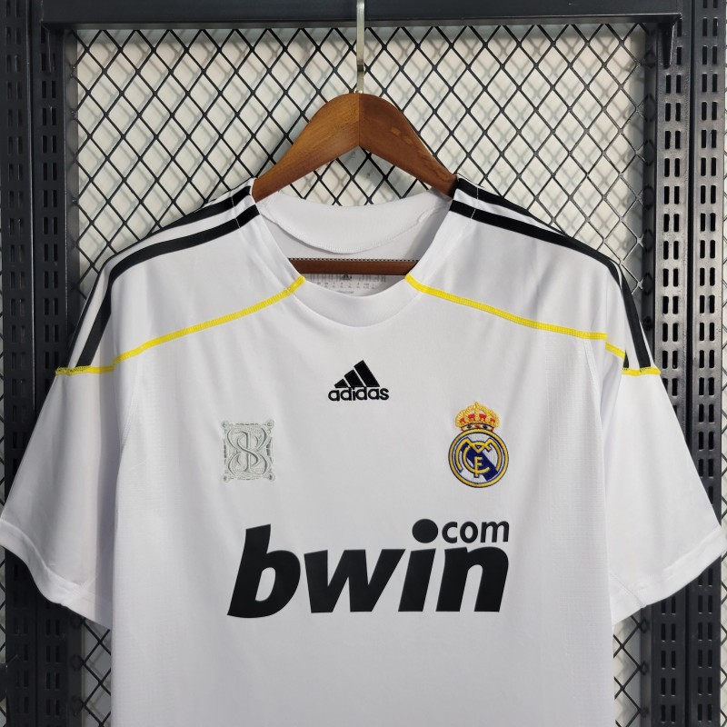 Retro 09/10 Real Madrid Home Jersey