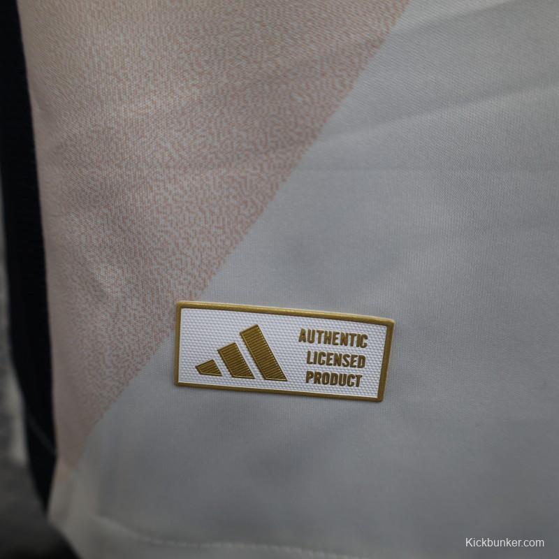 Player Version 2025 Spain Pre-Match White with Geometric Pattern Jersey