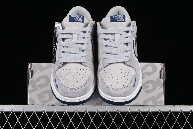 Nike Dunk Low The North Face CDG Collaboration - Green SB Low Top Skateboarding Shoes - FC1688-179
