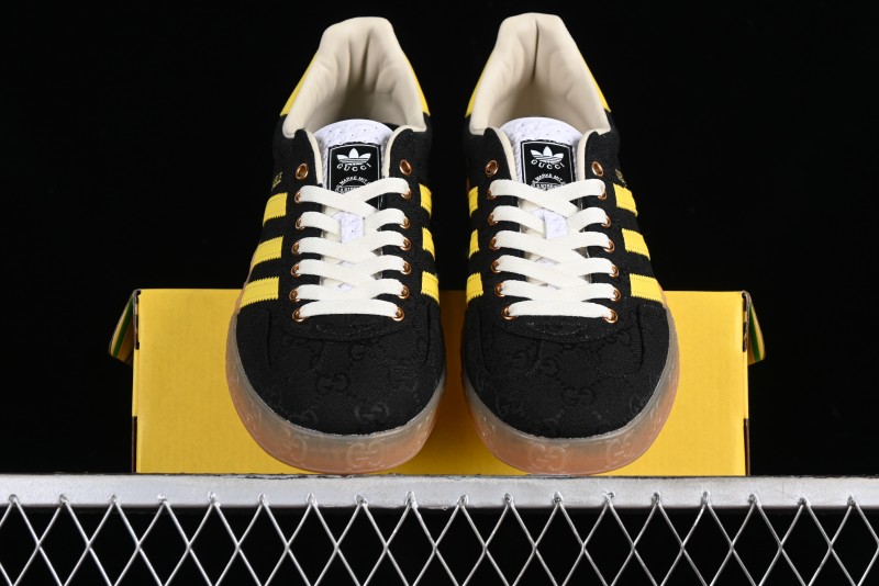 Adidas Originals x Gucci Gazelle Classic Casual Sneakers - W31084