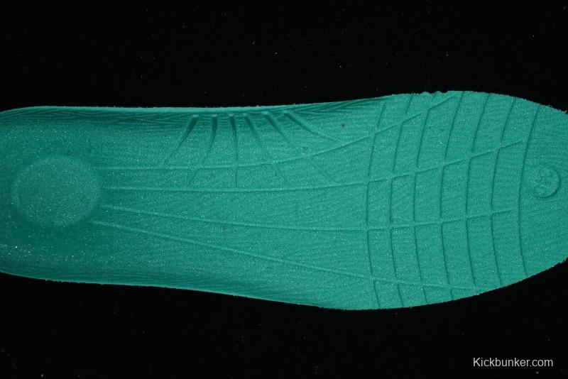 New York Yankees Chunky Runner Basic Lace-Up Lightweight Casual Sneakers - 3ASXCBS4N50WHS