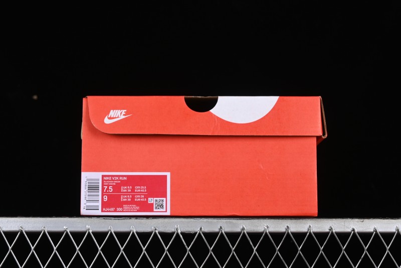 Nike V2K Runtekk 3XL Retro Low-Top Running Shoes with Shock Absorption and Anti-Slip Design - HJ4497-300