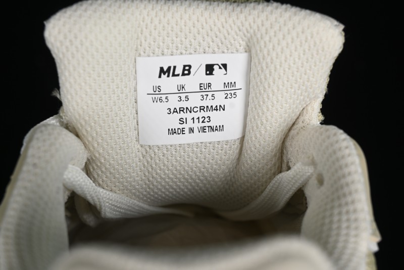 New York Yankees MLB Chunky Runner Lace Lightweight Casual Sneakers - 3ARHCRM4N50BGS