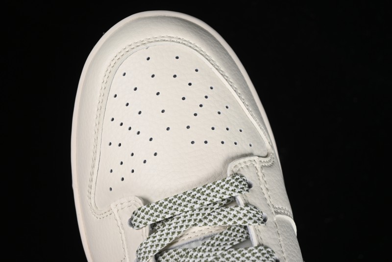Nike SB Dunk Low Supreme Collaboration - Beige Anniversary High-End Custom Low-Top Casual Sneakers - XX2025-330