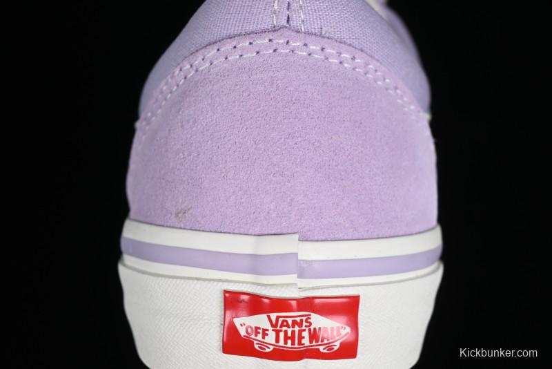 Vans Old Skool Reissue 136 Classic Low-Top Skate Shoes with Detachable Cushioned Insole and Crescent Toe Design - VN000MT6E3N