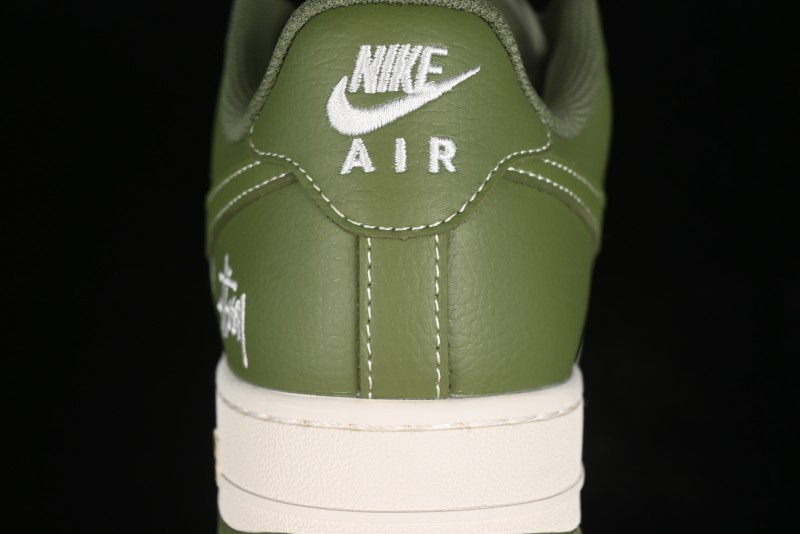 Nike Air Force 1 '07 Low Stussy Collaboration - Lotus Green Low-Top Casual Sneakers - BB5353-515