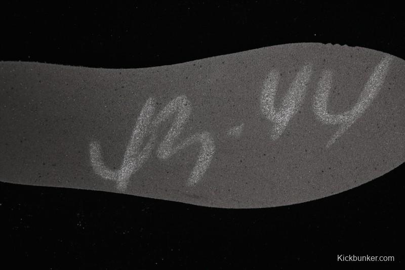 Nike Air Jordan 3 Retro Cactus Jack Collaboration High-Top Basketball Shoes with Soft Napa Leather and Visible Air Cushion - 136064-668