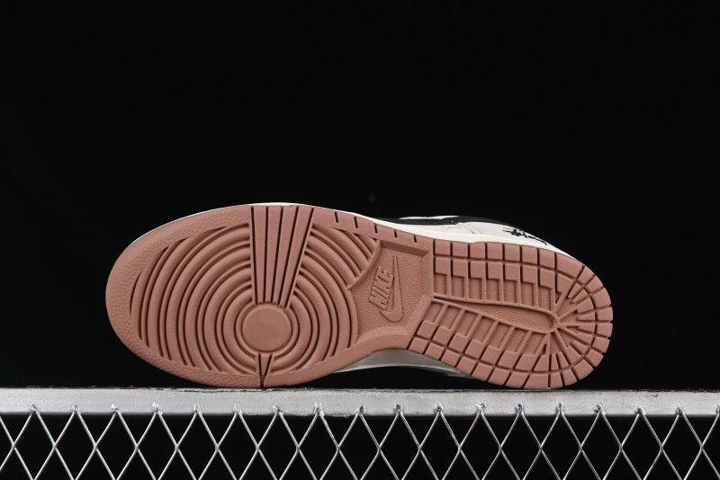 Nike SB Dunk Low Stussy Collaboration - Grey Black Checkerboard Gum Sole Anniversary Custom Low-Top Casual Skate Shoes - CF3688-031