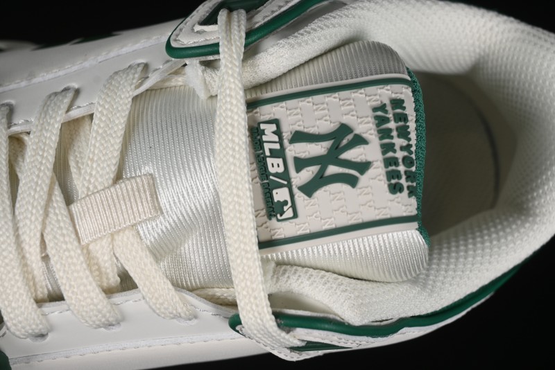 New York Yankees MLB Chunky Liner Lightweight Platform Sneakers with 6cm Height Increase - 3ASXLMB3N50GNS