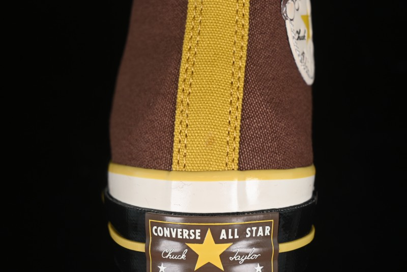 Converse Zoo Happy Pets Series High-Top Fleece-Lined Casual Sneakers with Animal-Themed Design - A12767C