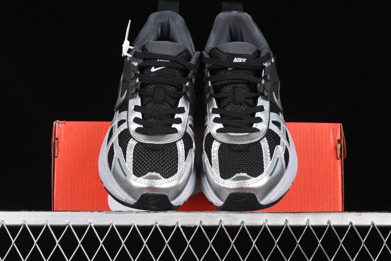 Nike V2K Runtekk 3XL Retro Low-Top Running Shoes with Shock Absorption and Anti-Slip Design - FD0736-005