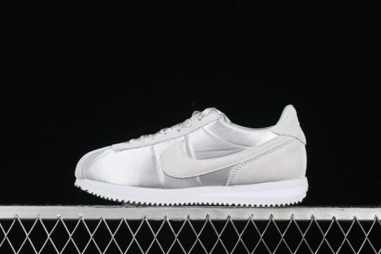 Nike Classic Cortez Leather Retro Running Shoes - FV5420-001
