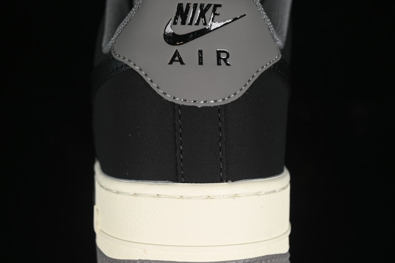 Nike Air Force 1 '07 Low Casual Sneakers with Full-Length Air Cushion - FZ5225-001