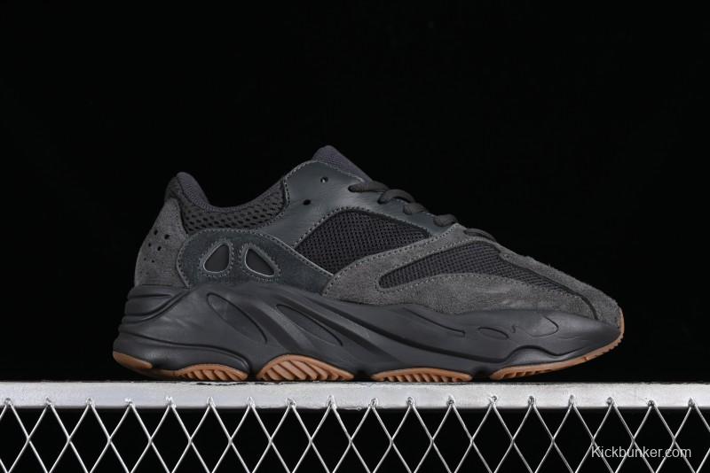 Adidas Yeezy Boost 700 V2 Utility Black Running Shoes with 3M Reflective Details - FV5304