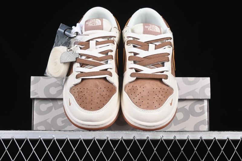 Nike SB Dunk Low The North Face Collaboration Anniversary High-End Customized Low-Top Casual Sneakers - DM6868-020