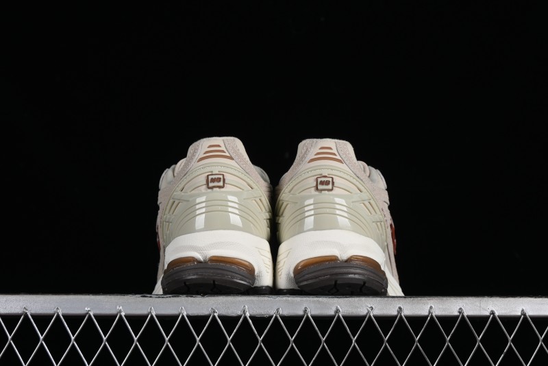 New Balance 1906 Series Retro Dad Style Casual Running Shoes - M1906RFT