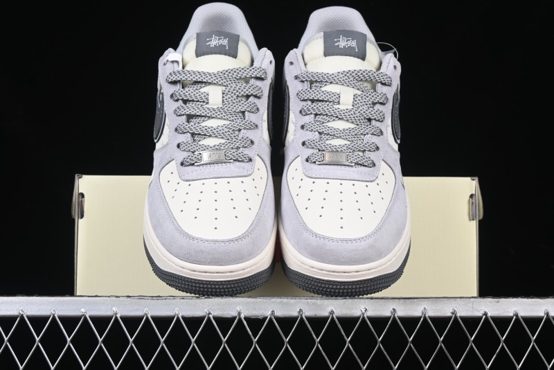 Nike Air Force 1 '07 Low Stussy Collaboration - Pig Grey Swoosh Low-Top Casual Sneakers - XZ3318-066