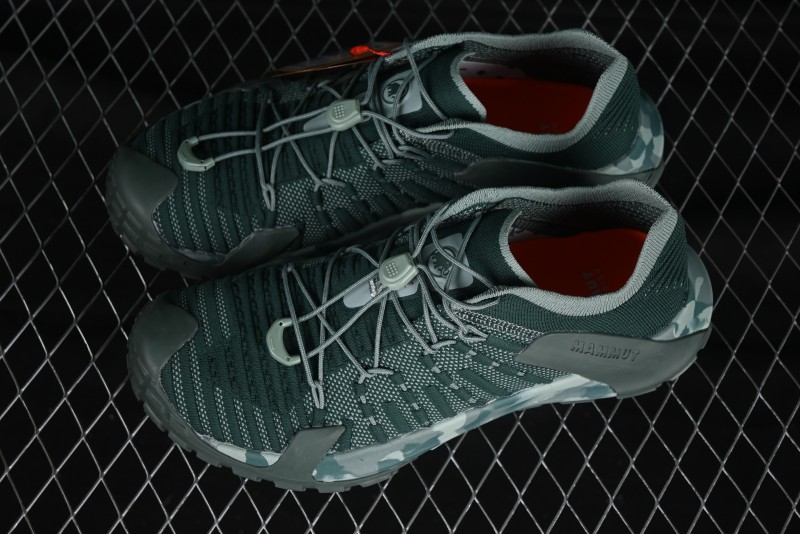Mammut Hueco Knit II Low Hiking Shoes with Cushioning Anti-Slip and Abrasion-Resistant Design - 42808