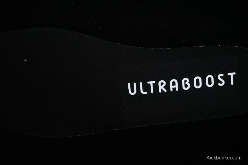 Adidas Ultraboost 5X ID8819 Running Shoes with Boost Cushioning