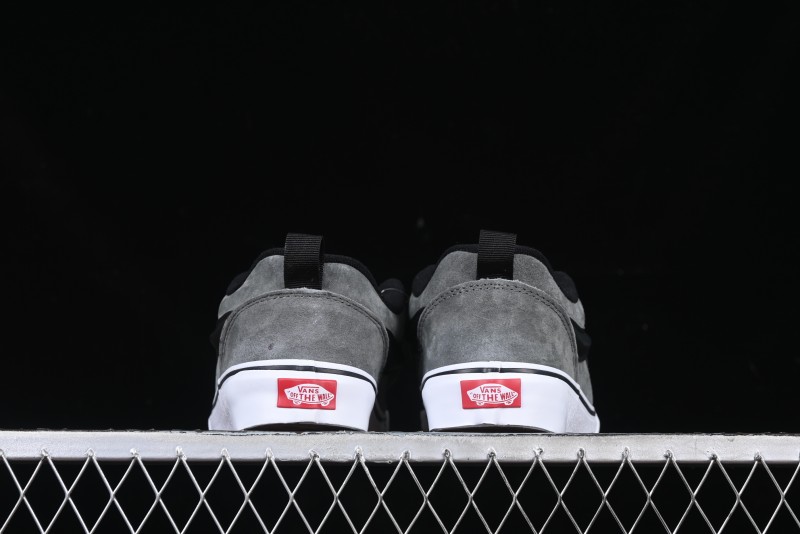 Vans Knu Skool Low-Top Retro Casual Vulcanized Sneakers in Grey Black - VN0009QCBDS