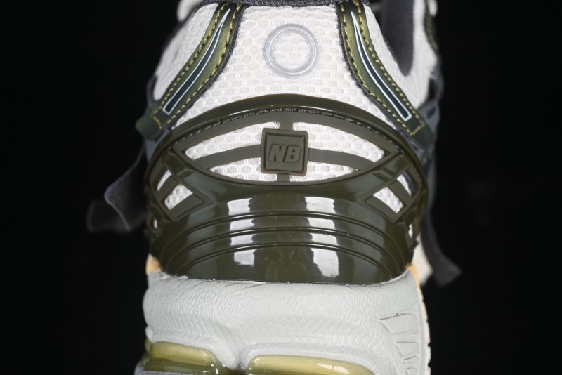 New Balance 1906 Series Retro Dad Style Casual Running Shoes - M1906ANA