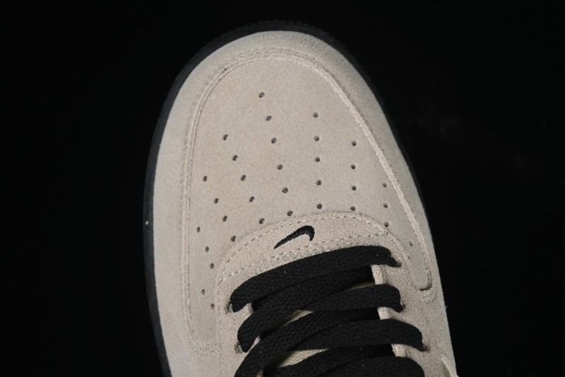 Nike Air Force 1'07 Low Casual Sneakers with Full-Length Air Cushion - HV6526-200