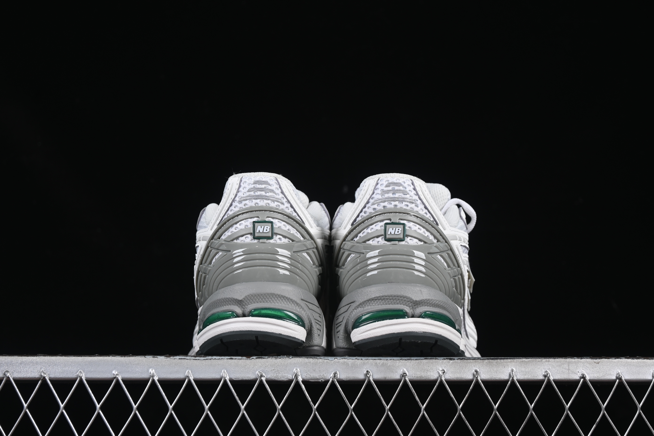 New Balance 1906 Series Retro Dad Style Casual Running Shoes - M1906RGP