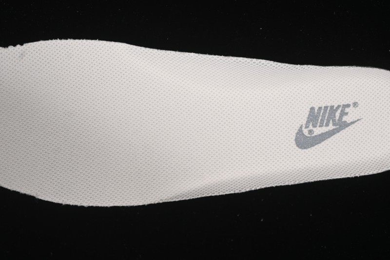 Nike Air Force 1 '07 Low Collaboration Sneakers with Double Swoosh Design - HH7518-070