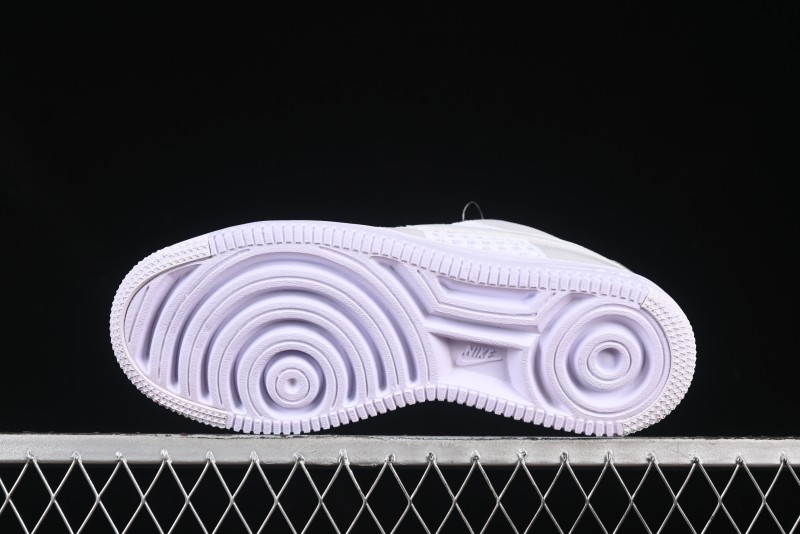 Nike Air Force 1 '07 Low 2.0 Flyknit Casual Sneakers with Full-Length Air Cushion - CI0051-500