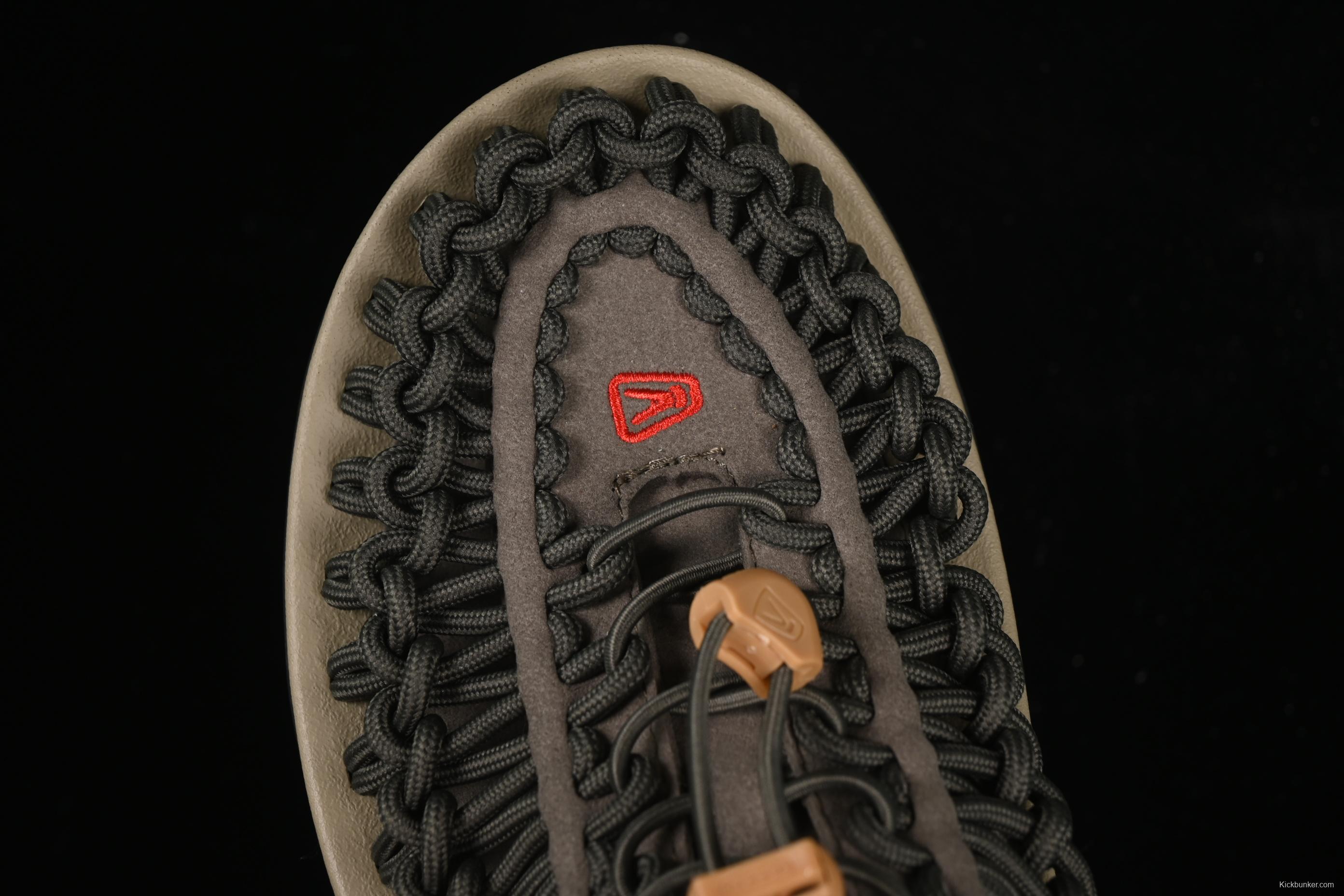 Keen Uneek Flat-M Woven Stretch Multi-Purpose Outdoor Sandals for Hiking and Water Activities - 1025171 BLACK PINE GREEN