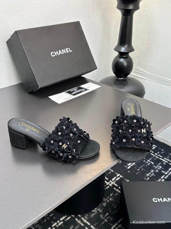 2025 Women Chanel Black Suede Heeled Slippers