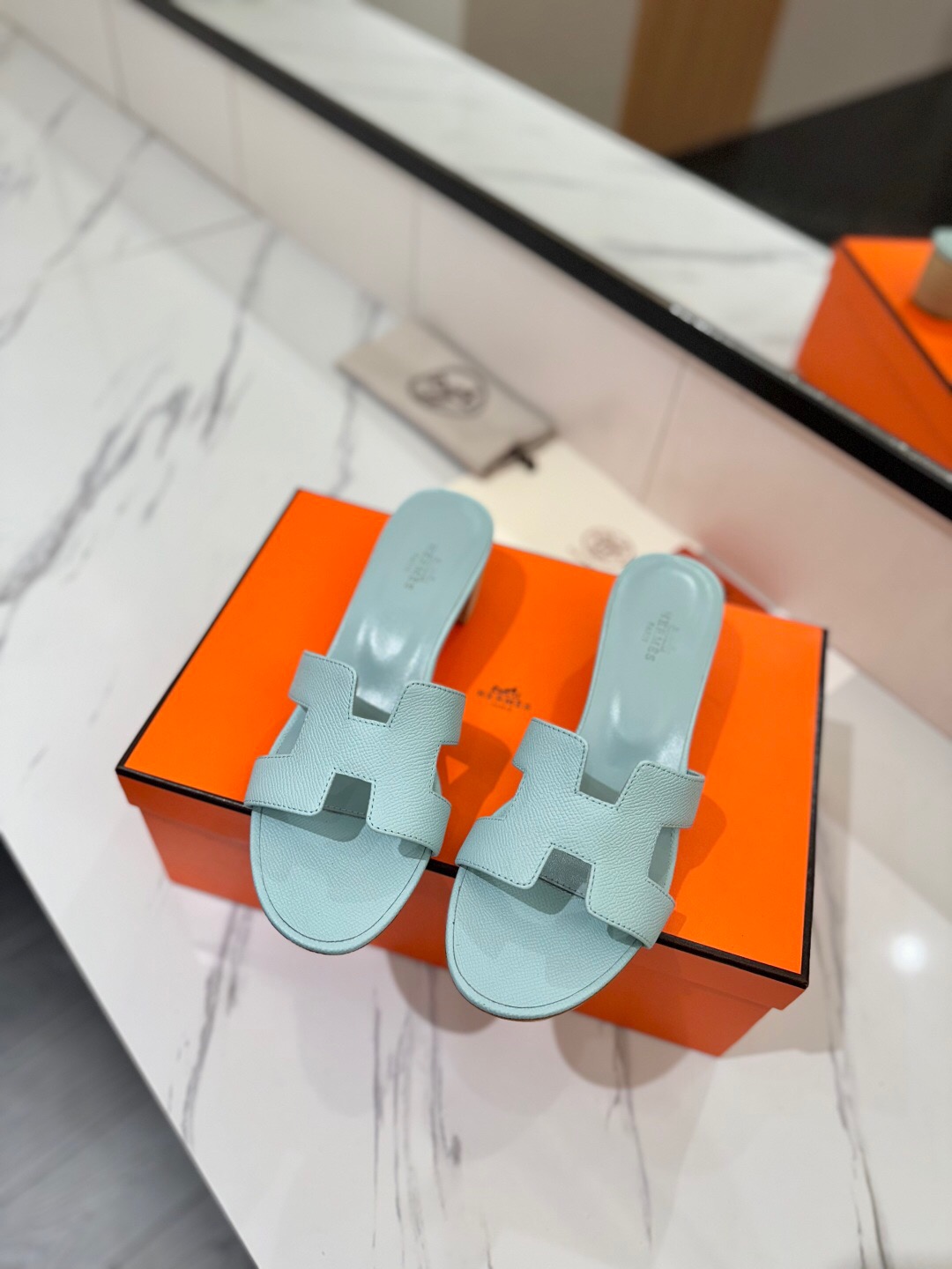 2025 Women Hermès Light Blue Leather Sandals