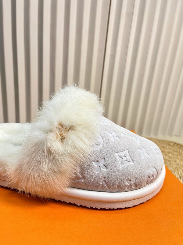 2024 Slippers Louis Vuitton White Fur Slippers MJ00340