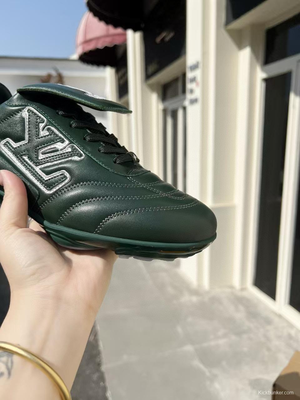 2025 Unisex Louis Vuitton Green Leather Sneakers MJ00380