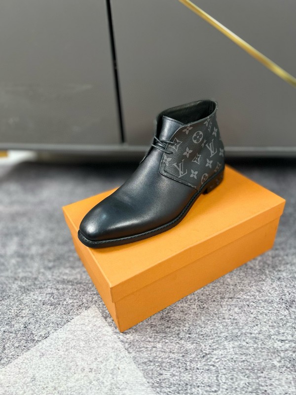 2024 Men Louis Vuitton Black Leather Boots MJ00410