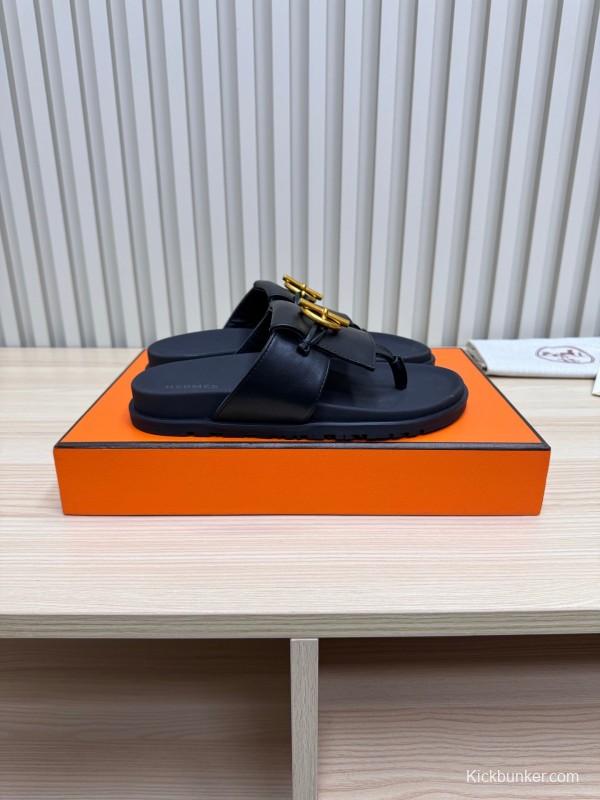2025 Women Hermès Black Leather Slippers