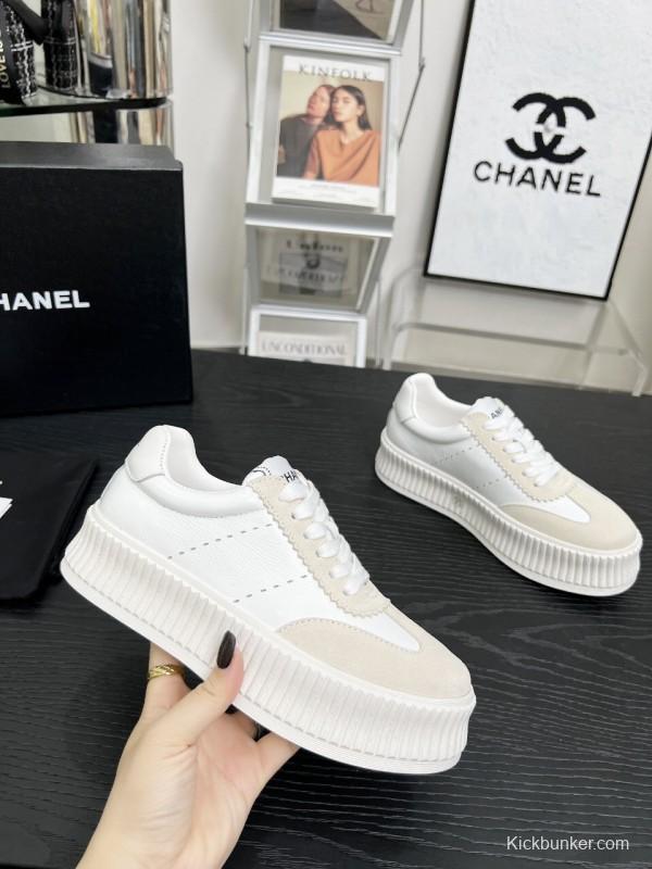 2025 Women Chanel White Leather Suede Sneakers LY00270