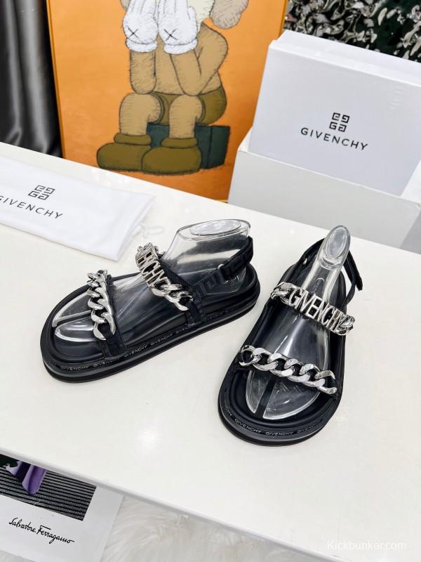 2025 Women Givenchy Black Leather Sandals Chain LY00260