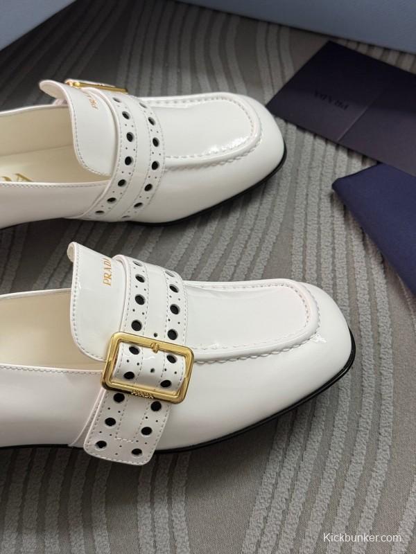 2025 Women Prada White Leather Loafers KFY00320