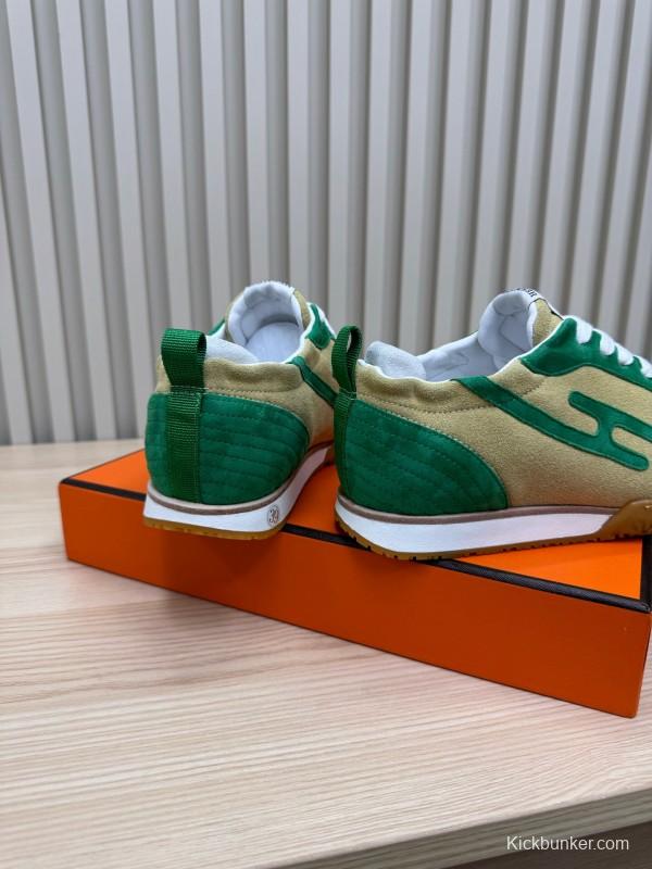 2025 Unisex Hermès Green Beige Suede Down Fabric Sneakers Top Version KFY00300