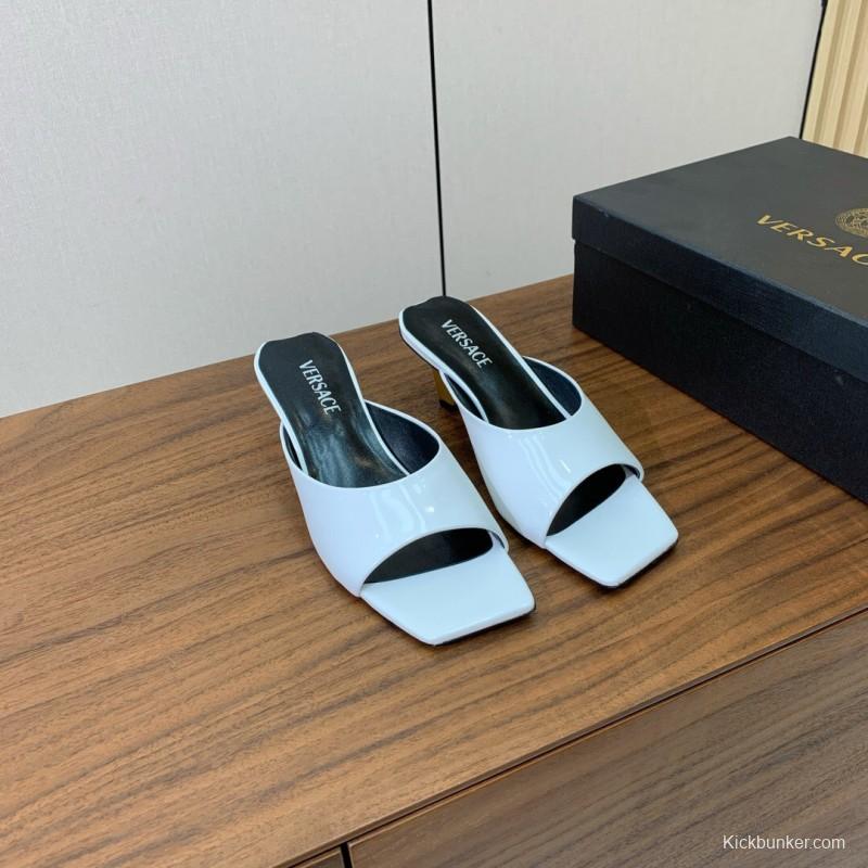 2025 Women VERSACE White Patent Leather Slippers KFY00280