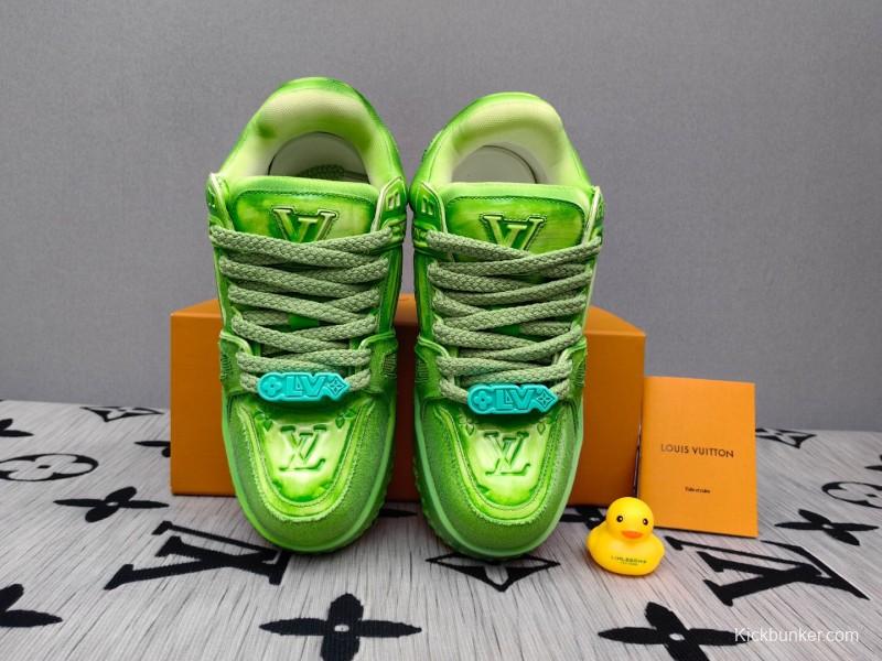 2025 Unisex Louis Vuitton Green Mesh Suede Trainer KFY00510