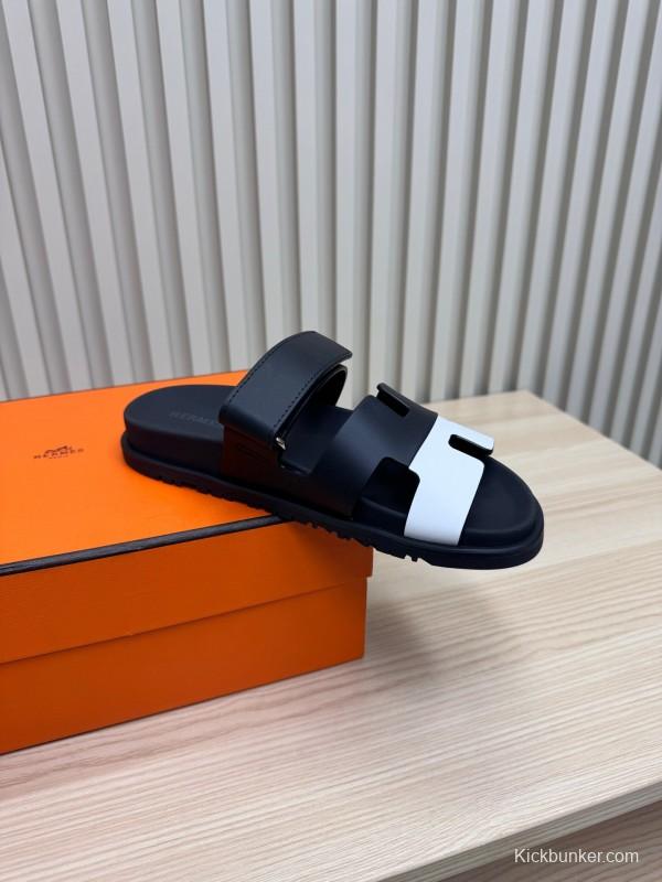 2025 Slippers Hermès Black White Leather Slippers