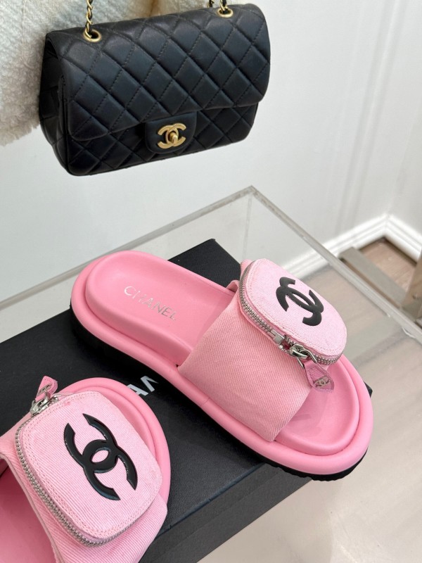2025 Women Chanel Pink Fabric Slippers KFY00220