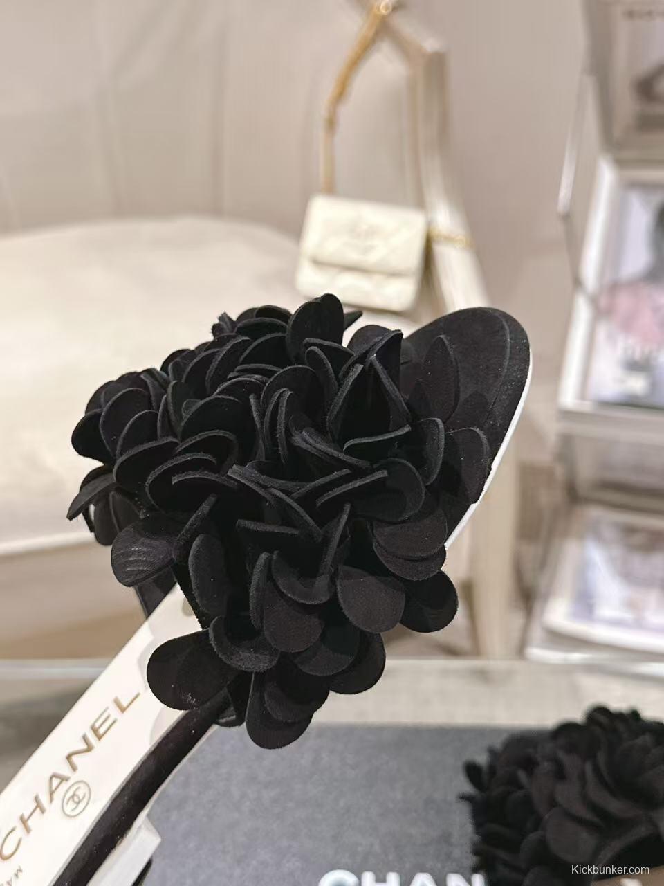 2025 Women Chanel Black Suede Mule Floral B2032-2