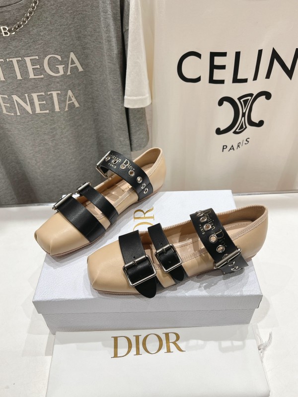 2025 Women Dior Beige Black Leather Mary Jane Buckle KFY00300