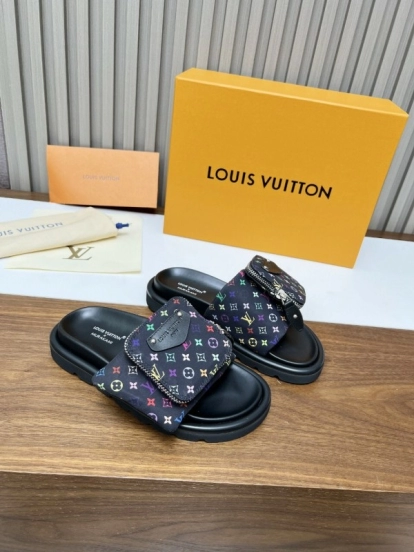2025 Slippers Louis Vuitton Multicolor Canvas Slippers KFY00230