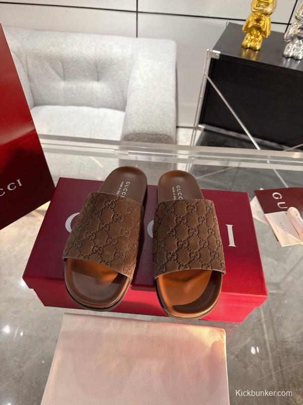 2025 Unisex Gucci Brown Leather Slippers Top Version AS00240