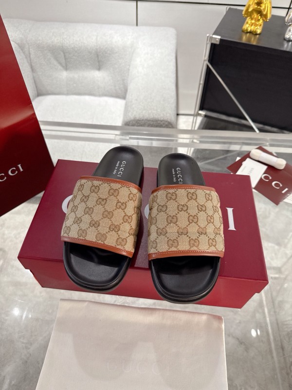 2025 Unisex Gucci Beige Brown Canvas Leather Slippers GG Embossed AS00240
